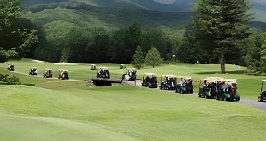 Golf Tournament Raises Funds for Scholarships - News Featured