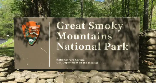 Wooden sign of the Great Smoky Mountains National Park