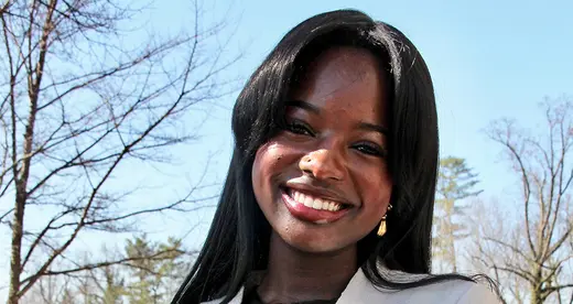 Kira Boone on Fashion - News Featured