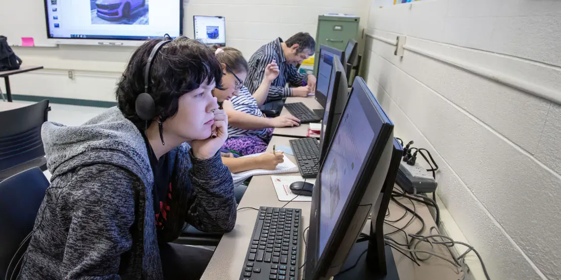 SOAR student at a computer