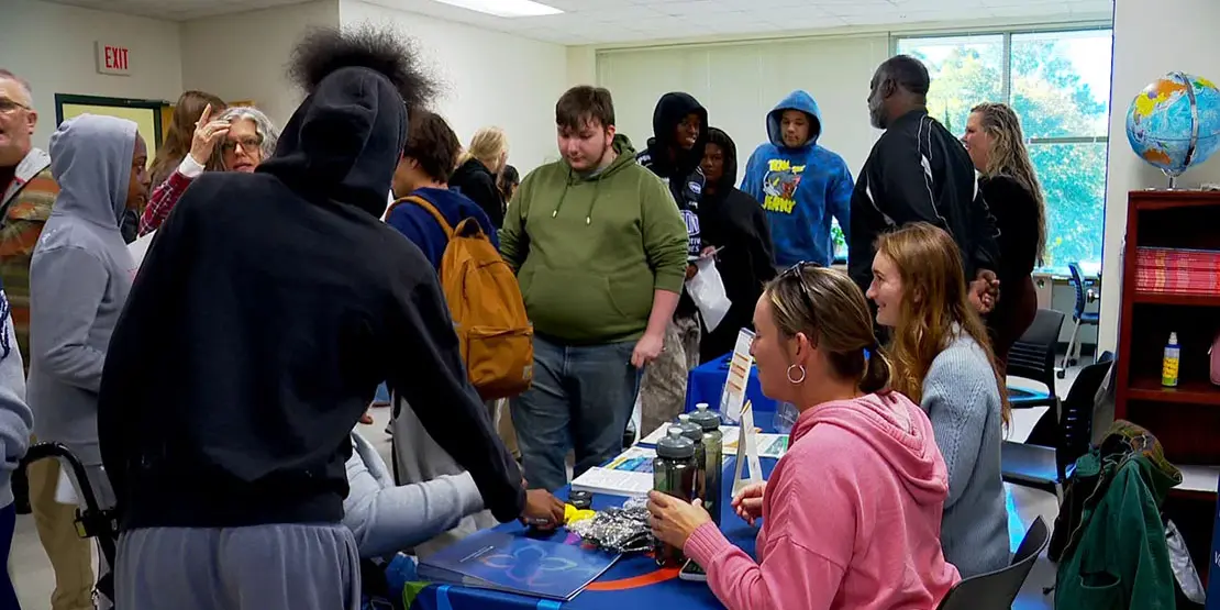 Resource Fair Aims To Assist People - News Carousel - 3