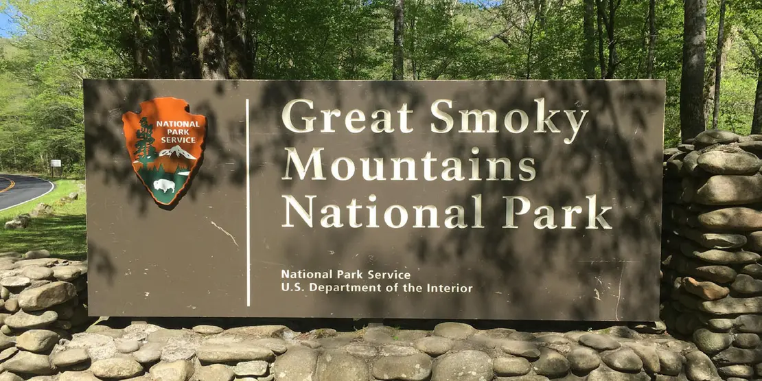 Wooden sign of the Great Smoky Mountains National Park