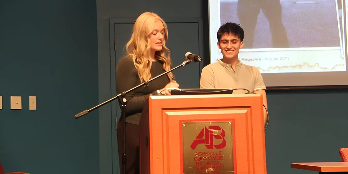 Voices and Visions Carousel - 7