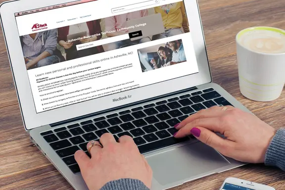 Open Laptop