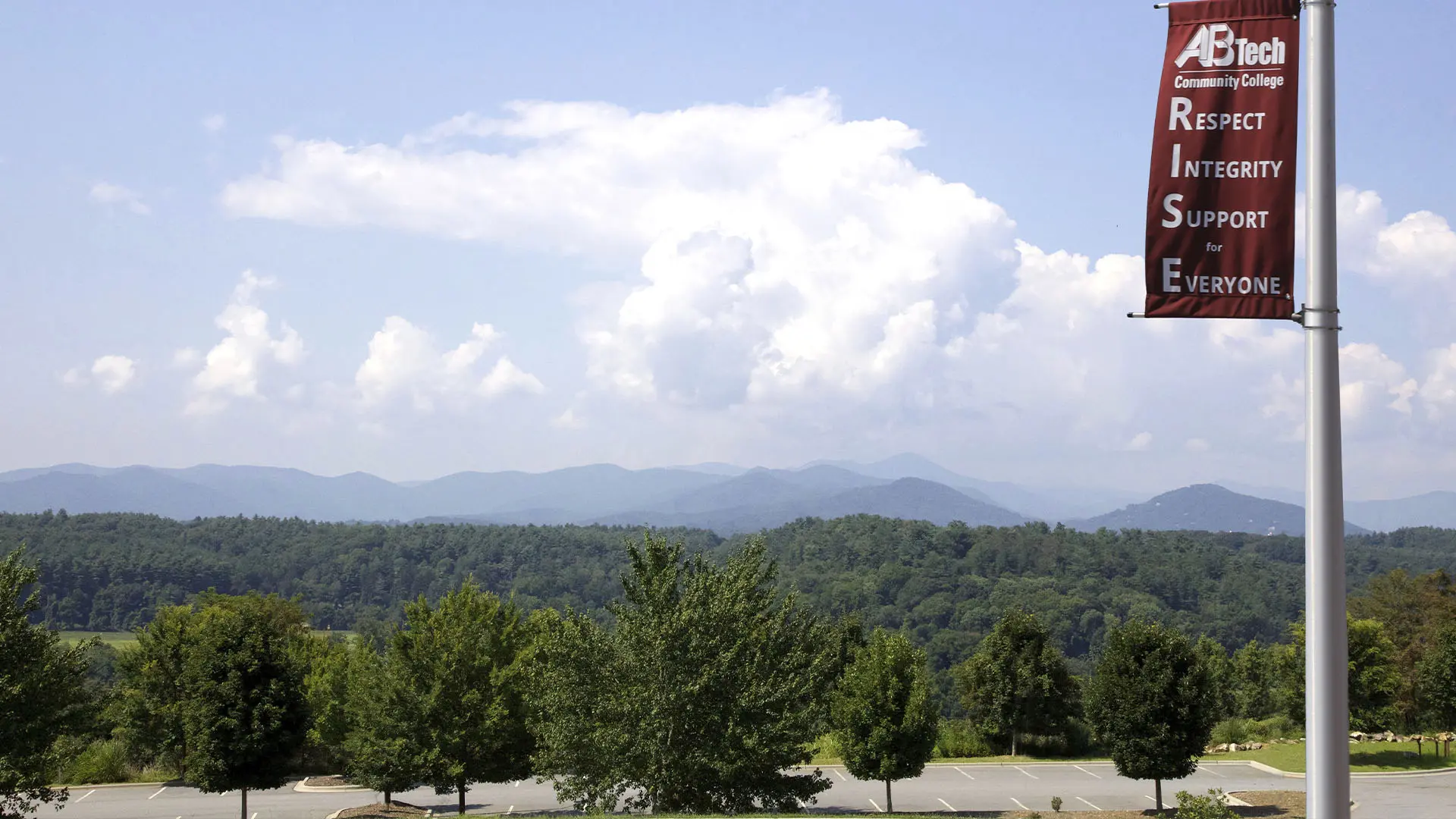 A-B Tech RISE Mountain View - Virtual Background | Asheville-Buncombe ...