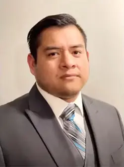 Gilberto Solis - Headshot