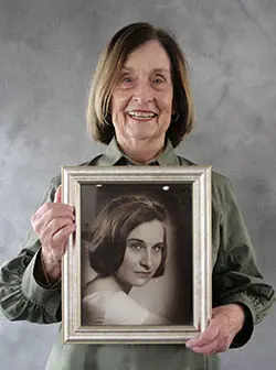 Linda Bruton - Headshot