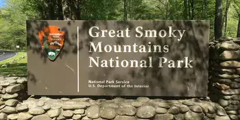 Wooden sign of the Great Smoky Mountains National Park